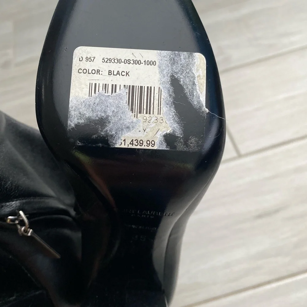 BRAND NEW Saint Laurent Leather Boots